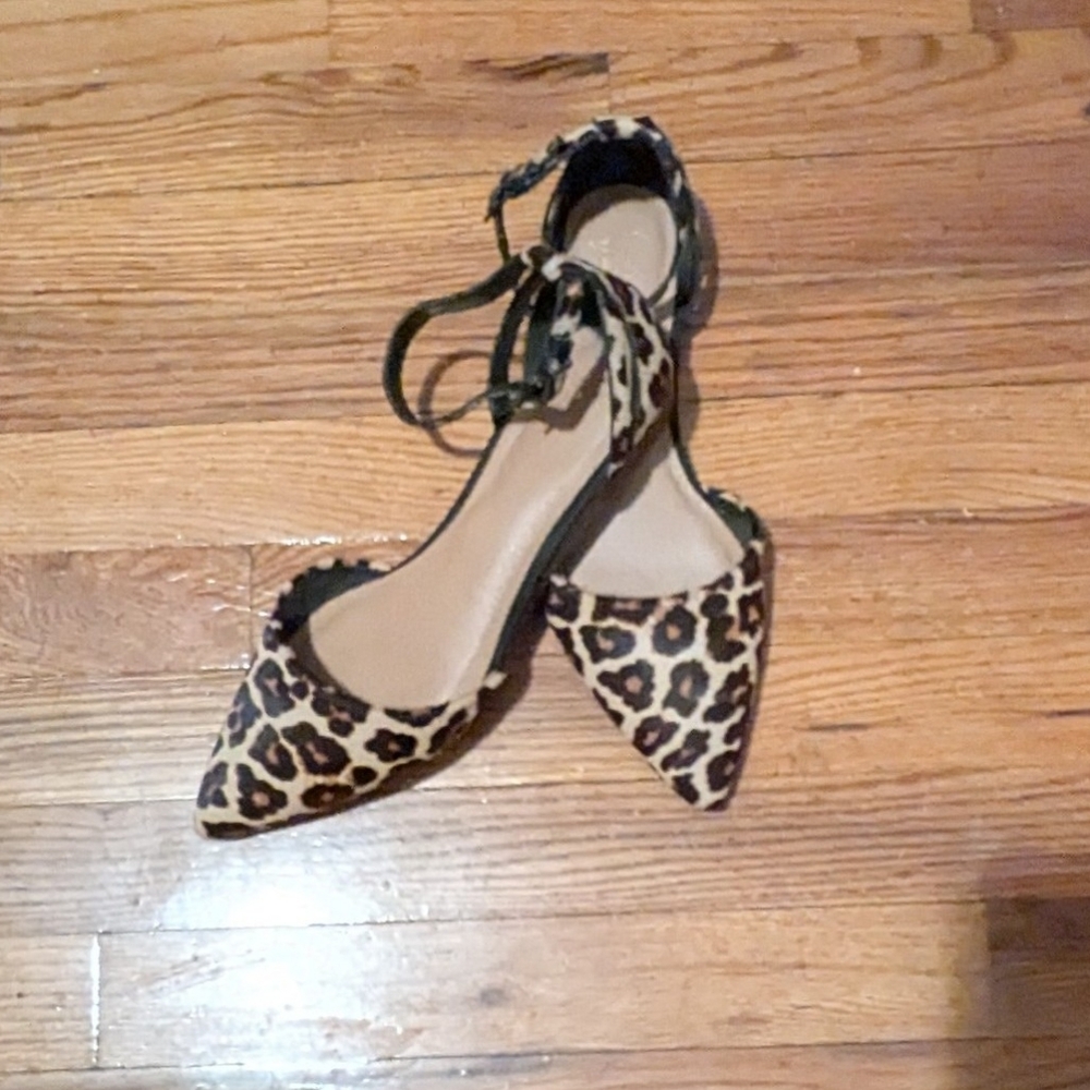 Crown Vintage Leopard Print Cow Hair Ankle Strap Point Toe Flats